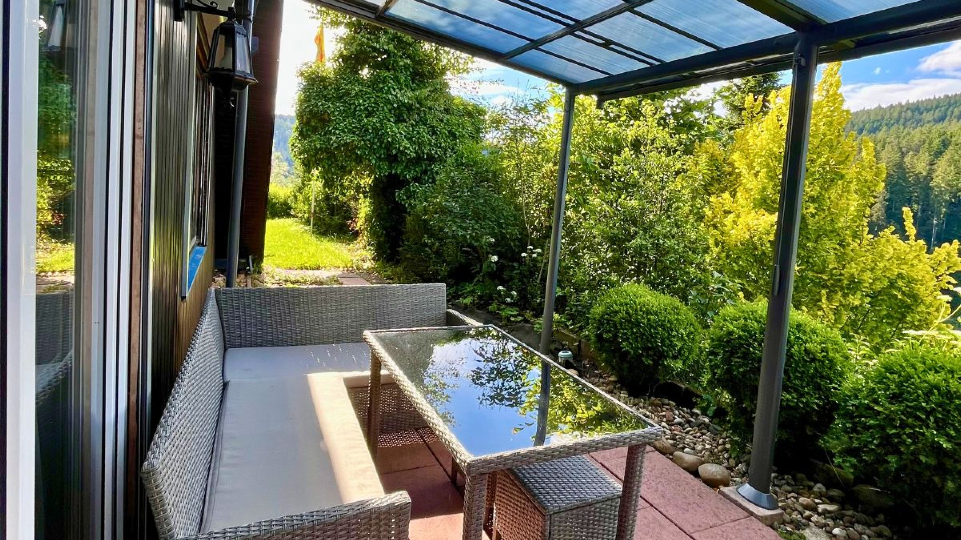 Ferienhaus mit ueberdachte Terrasse
